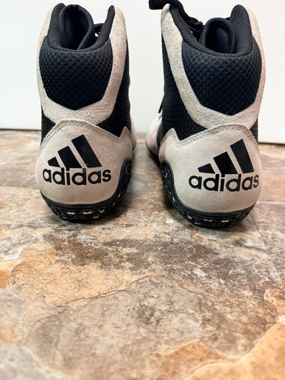 Adidas Mat Wizard 5 Black and Light Gray High-Top Wrestling Shoes - Picture 5 of 8